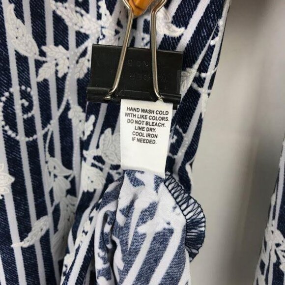 NWT Cato L Blue Tunic Blouse 3/4 Sleeve Floral Vertical Stripe Asymmetrical Hem - Picture 8 of 12